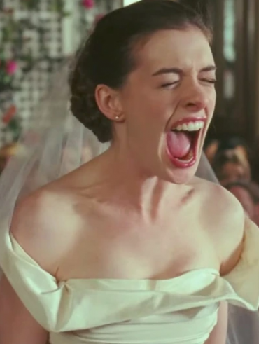 anne hathaway, mulher gritando, como lidar com pessoas difíceis
