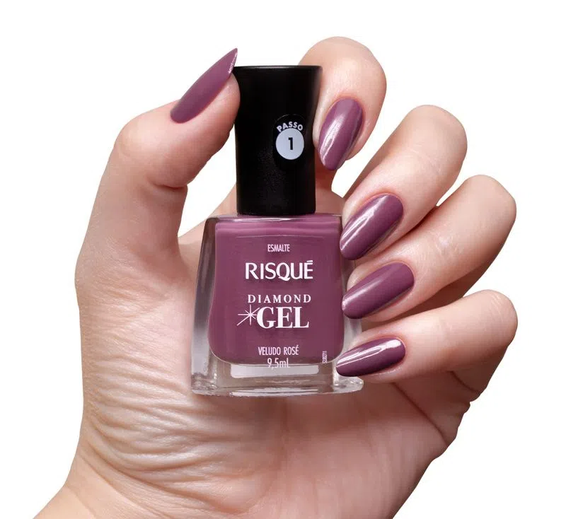 12 inspirações de esmaltes para unhas curtas