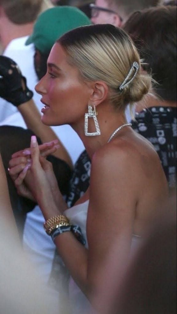 Hailey Bieber é uma das grandes It Girls da atualidade