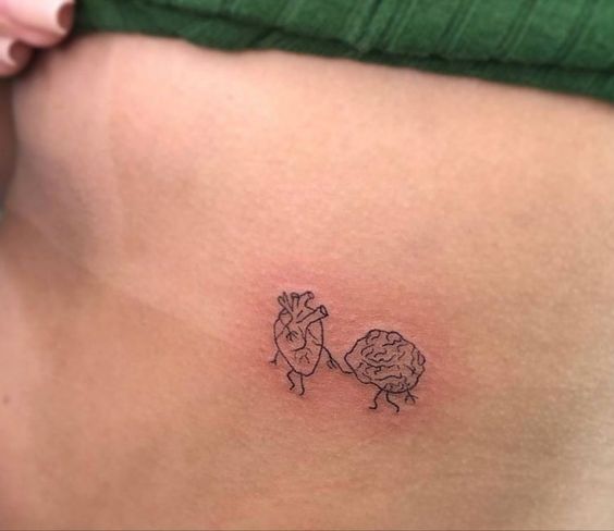 Tatuagens minimalistas