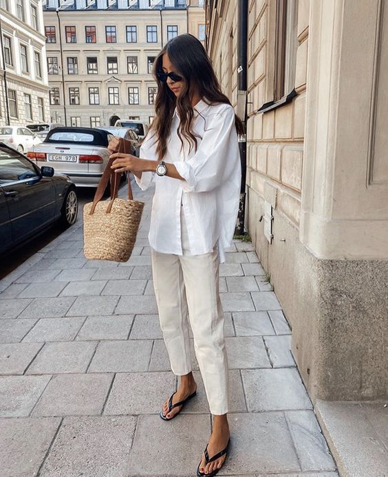 Bolsa de ráfia: looks para se inspirar