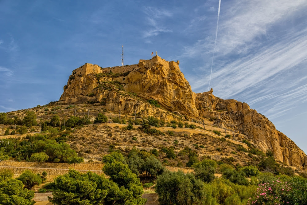 Conheça o castelo da Espanha 
