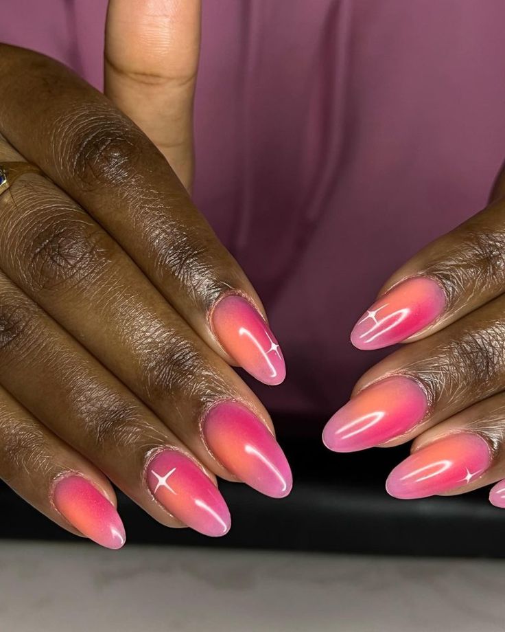 Aura nail: saiba como fazer a arte tendência 