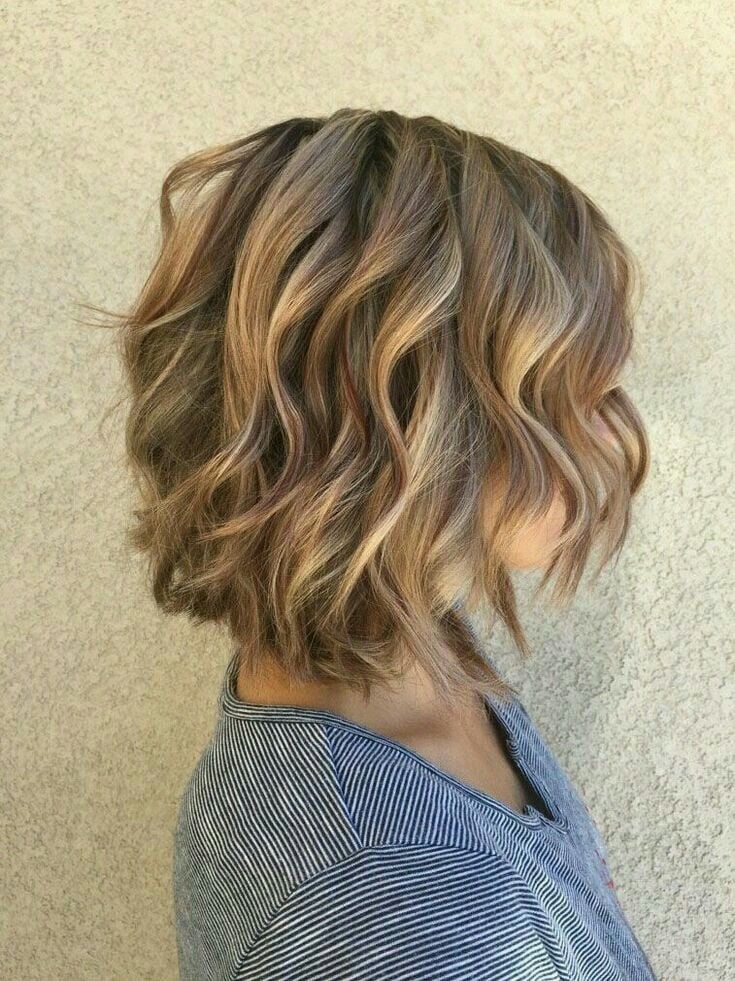Inspiração de cabelo loiro mel