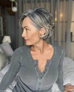 Inspiração de cabelo aos 50 anos