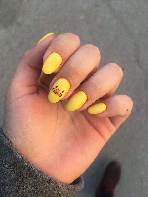 Nail art de pato engraçada
