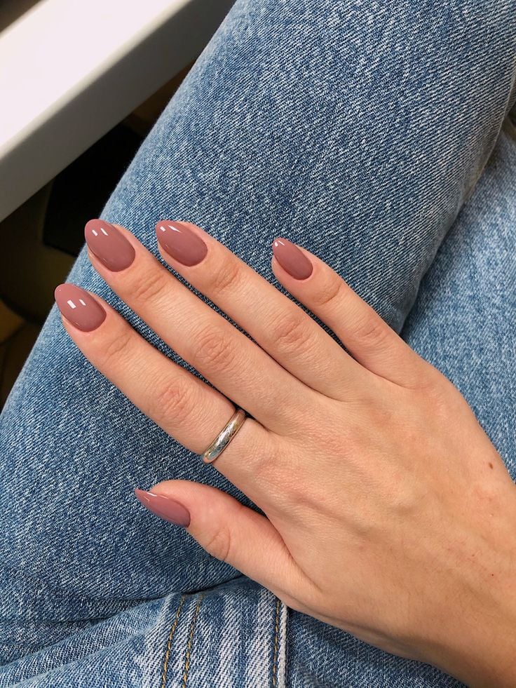 Nude nas unhas