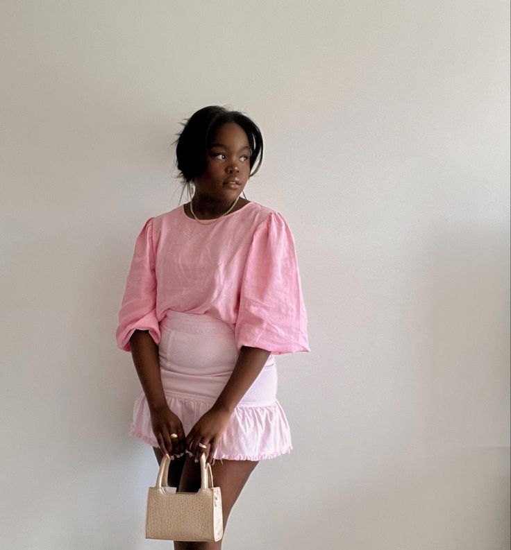 O look monocromático pode trazer uma pegada fashionista ao visual