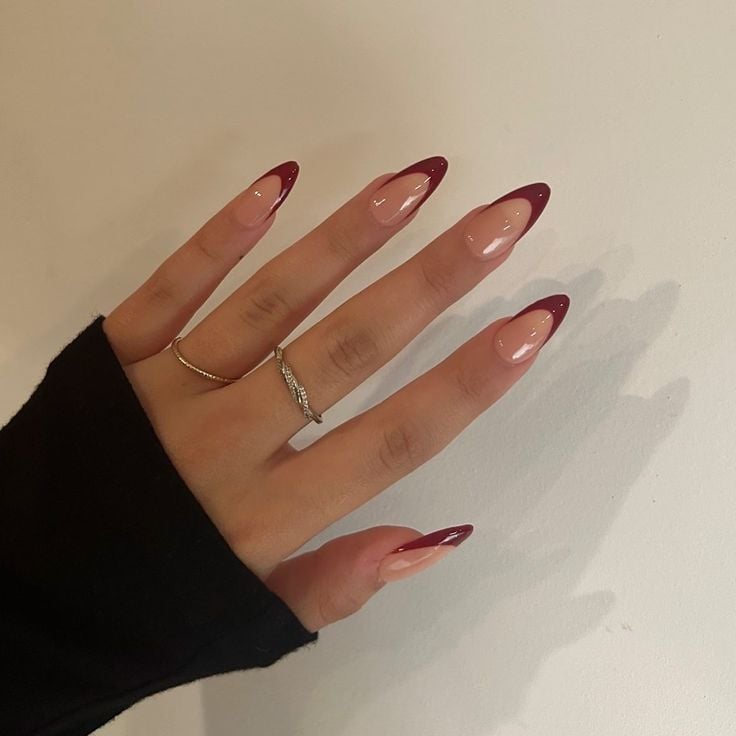 Veja ideias de francesinha com vermelho cereja