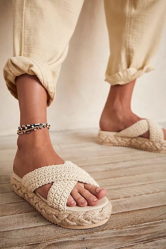 Chinelo em crochê