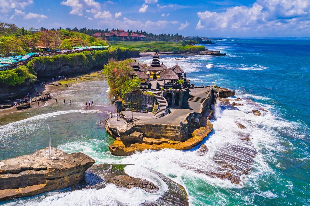 Conheça Bali, o "cartão postal vivo"