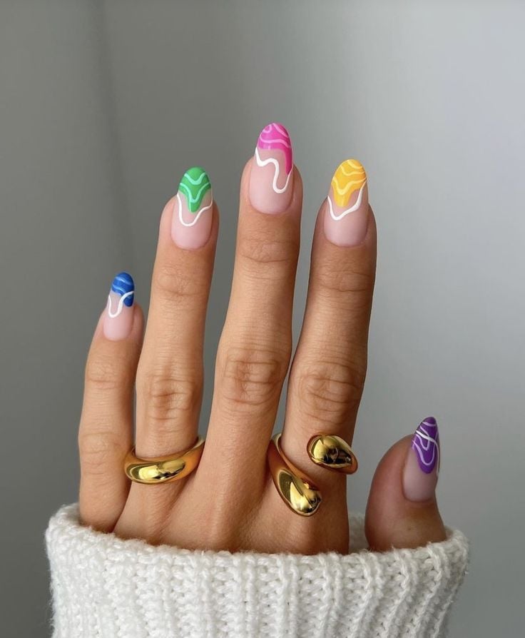 Use e abuse de designs diferentes e coloridos