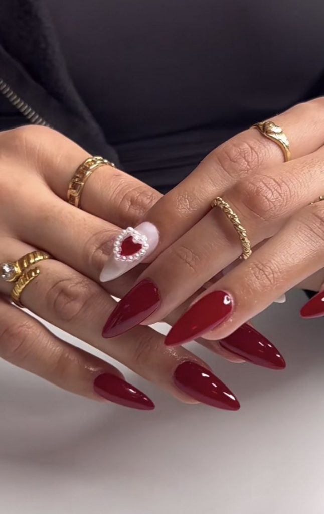 Unhas azuis: 15 inspirações para a nail art da semana