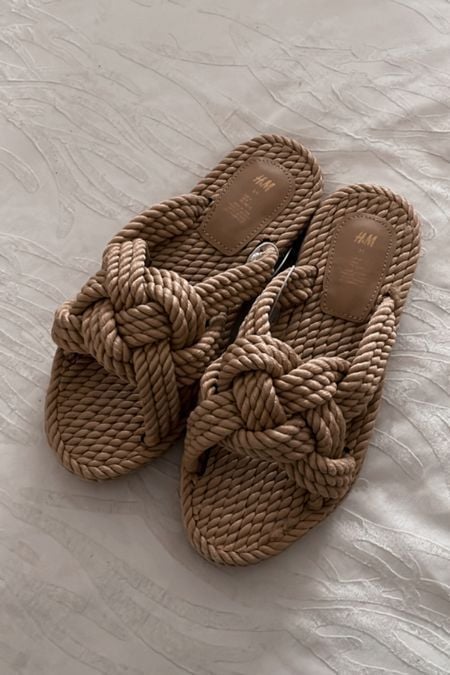 Chinelo em crochê