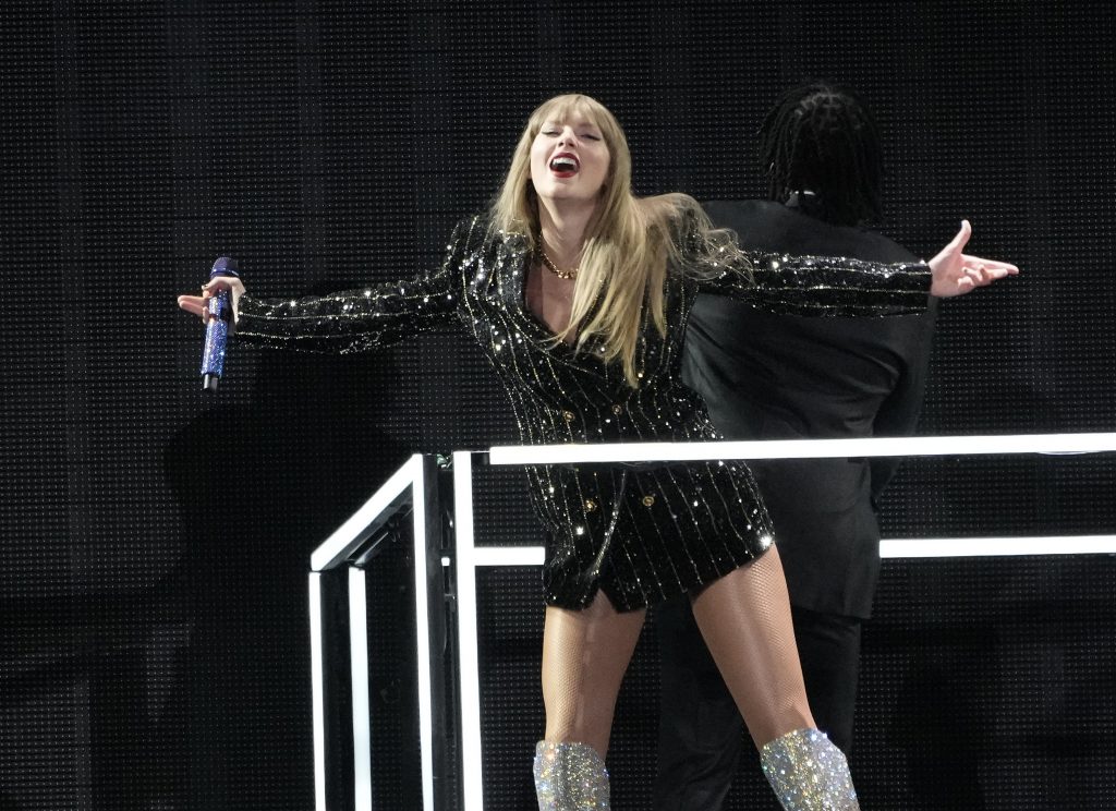 Taylor Swift: The Eras Tour (Taylor's Version) estará na Disney+