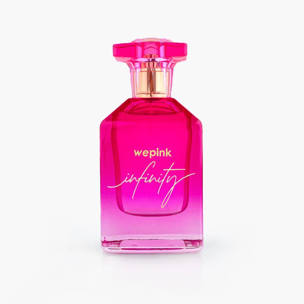 Frasco rosa do perfume Infinity da We Pink 