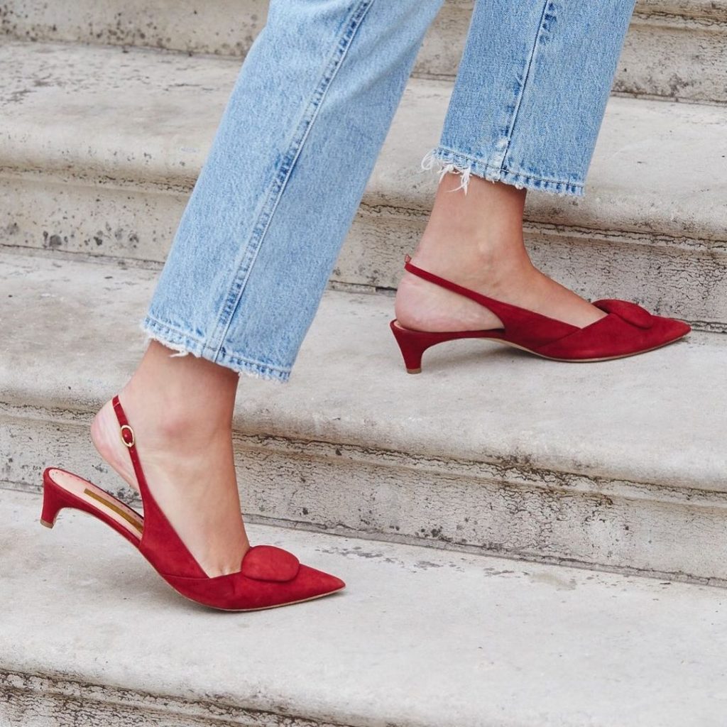 Kitten heels voltou a ser tendência: veja algumas ideias