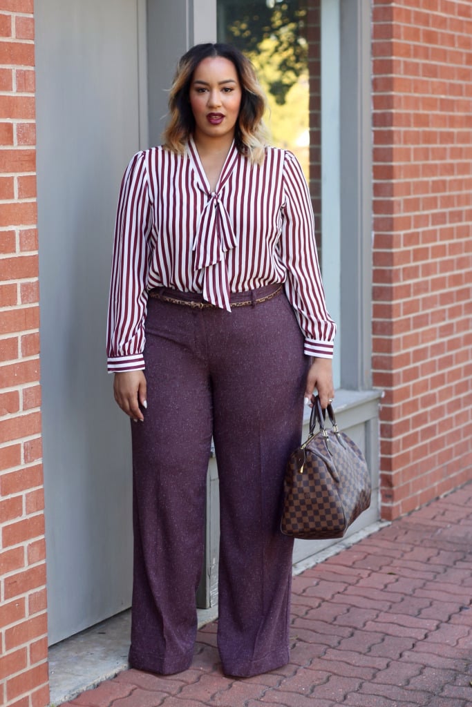 Mulher plus size vestindo calça wide leg
