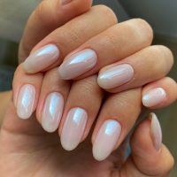 Unhas clean girls é tendência: confira 7 nail arts para testar