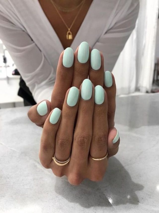inspira-es-de-unhas-elegantes-com-verde-menta