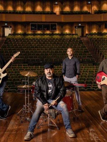 Banda The Dogs fará show beneficente