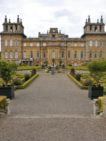 Imagem da residência de Blenheim Palace