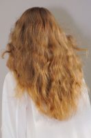 Cabelo poroso com química