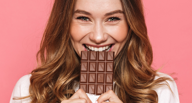 Dia do Chocolate: produtos de beleza inspirados no doce