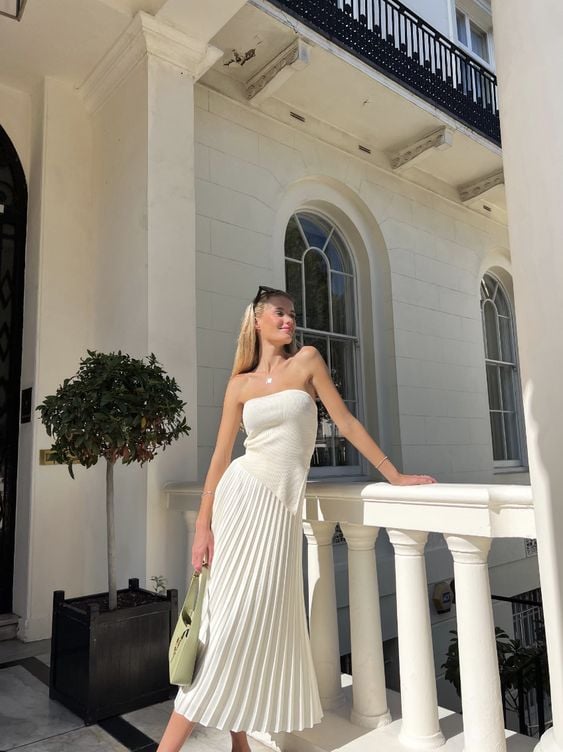 Look monocromático branco
