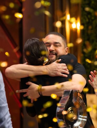 Zé Roberto e Giorgia, do Masterchef 2024, se abraçando