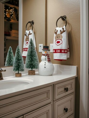 banheiro com decoração de natal