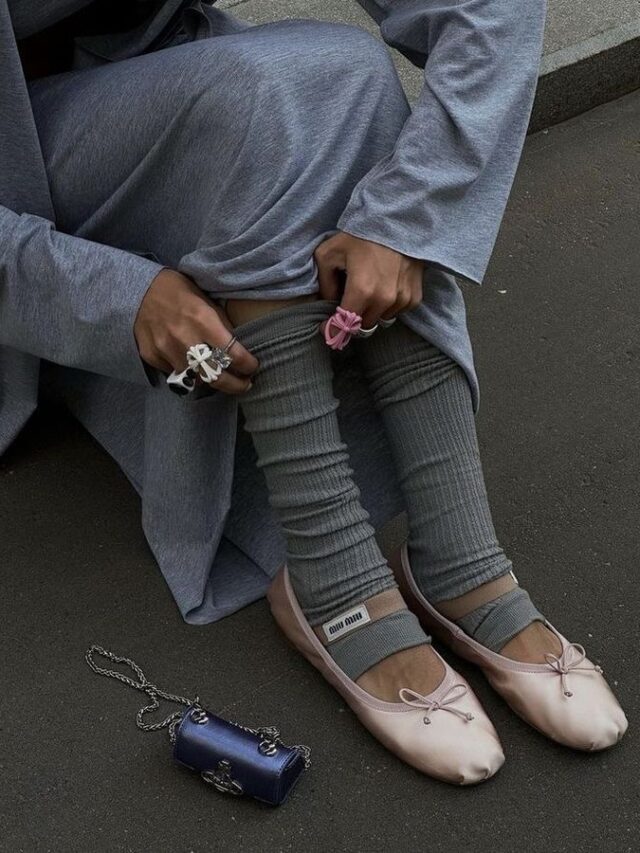 Look com sapatilha balletcore