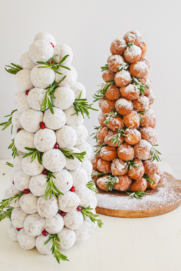 Árvore de Natal com cone de isopor para o café da manhã