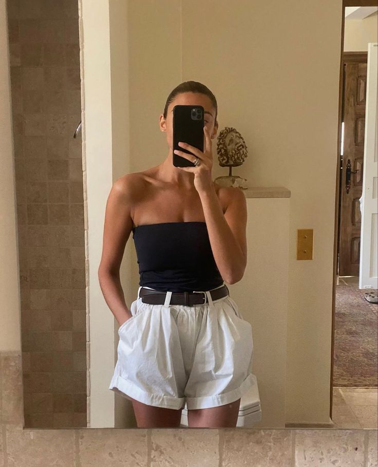 Blusa sem alça: veja como usar o modelo que está dominando a moda