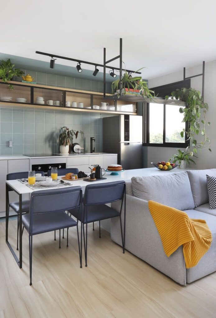 Apartamento com cozinha integrada