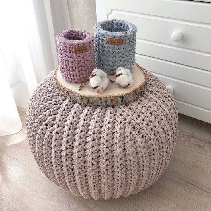 Puff rosé em crochê
