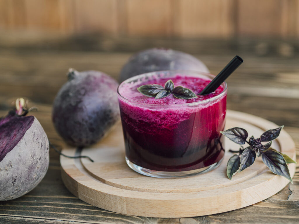 Suco saudável de beterraba