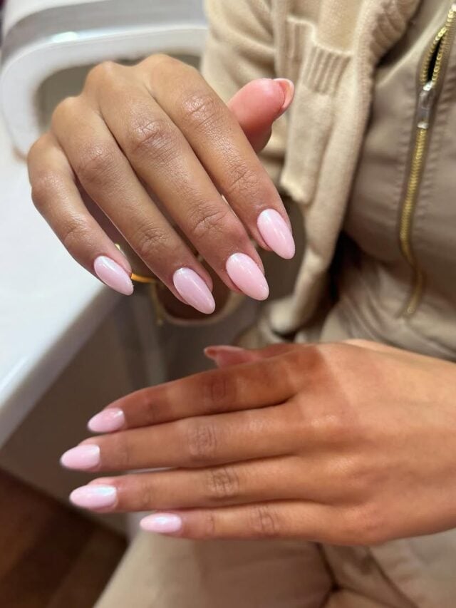 Glazed donut nails - byjosielee - Like Magazine