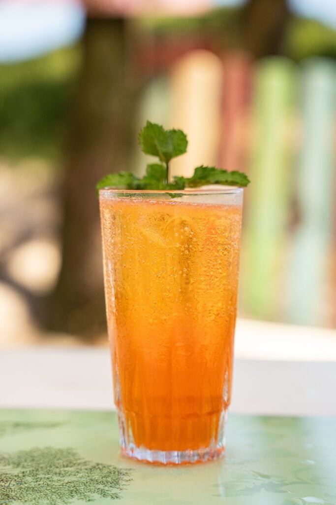 Drink de verão Aperol Fizz