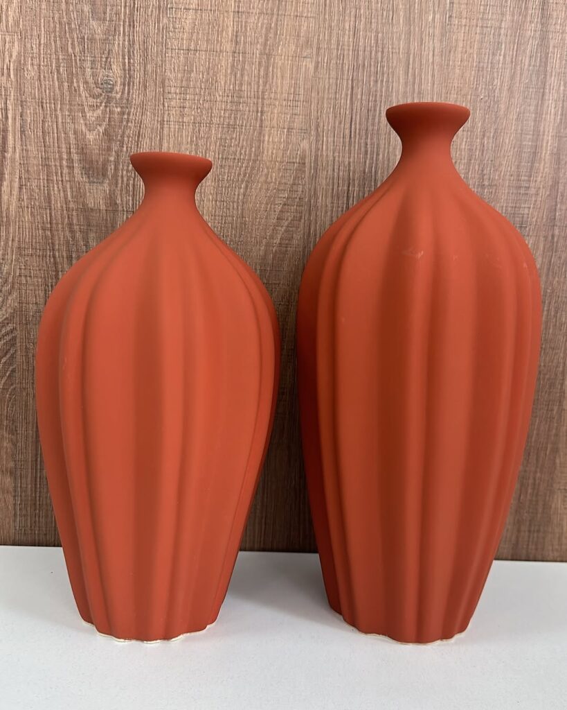 Vasos de cerâmica terracota