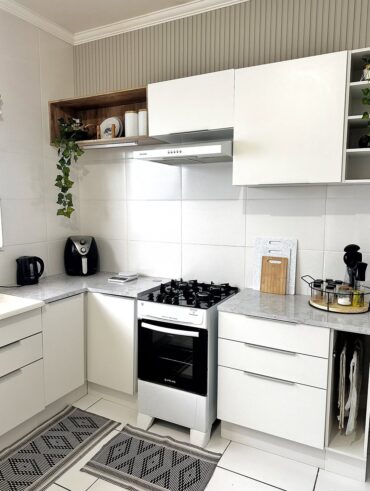 Cozinha modulada com fogão