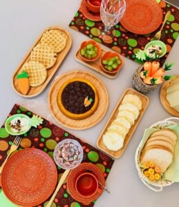 Mesa posta de Páscoa simples