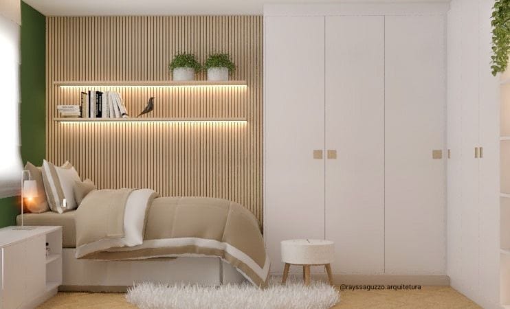 Quarto de solteiro com painel ripado com prateleiras com led ao lado do guarda-roupa branco
