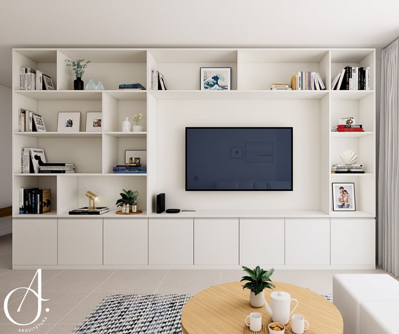 Estante grande branca com prateleiras, nichos e painel da tv