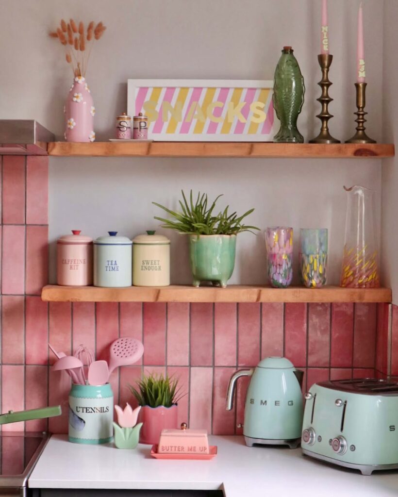Inspiração de cozinha rosa e verde