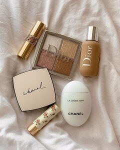 Produtos de maquiagem