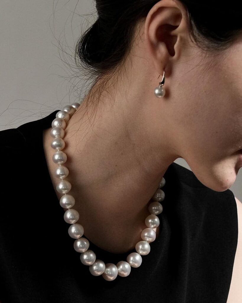 colar de pérolas @freyapearls