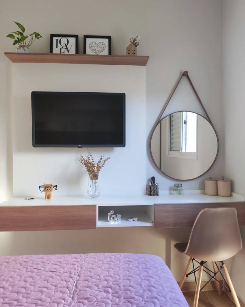 Quarto com bancada e cantinho da maquiagem com Espelho Adnet