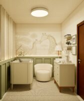 Quarto de bebê com papel de parede com girafas, meia parede verde e móveis de cantos arredondados