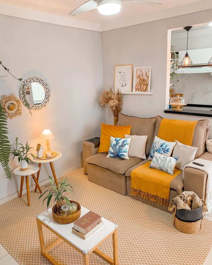 Sala de estar com parede cinza-claro